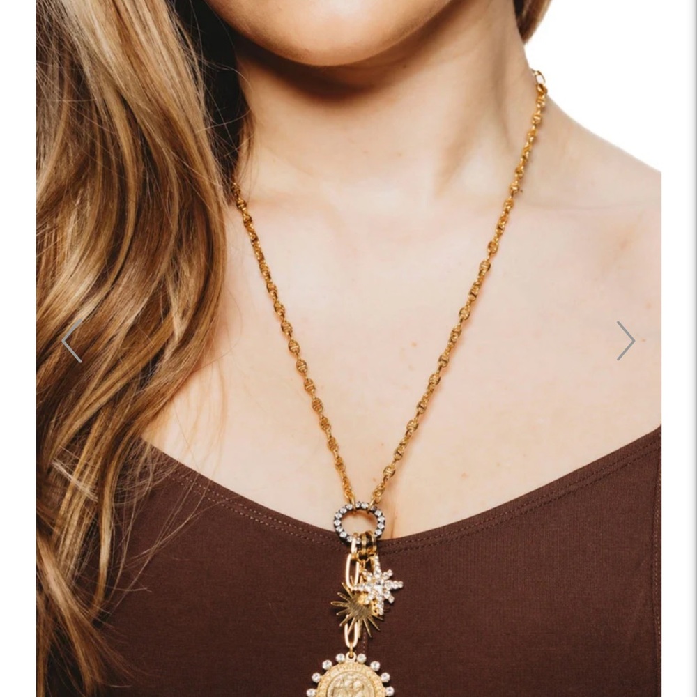 Elizabeth Cole Roxanne Pendant Necklace - Picture 3 of 7